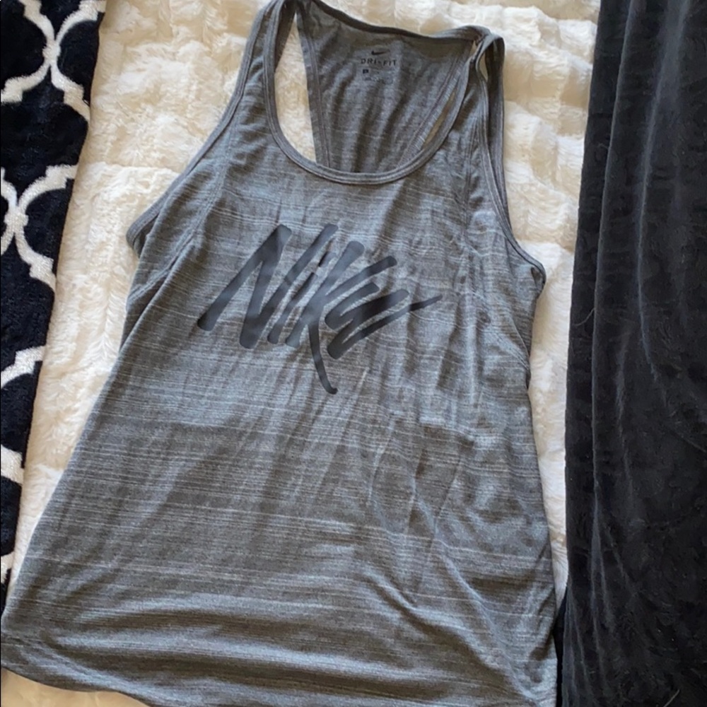 nike run tank
